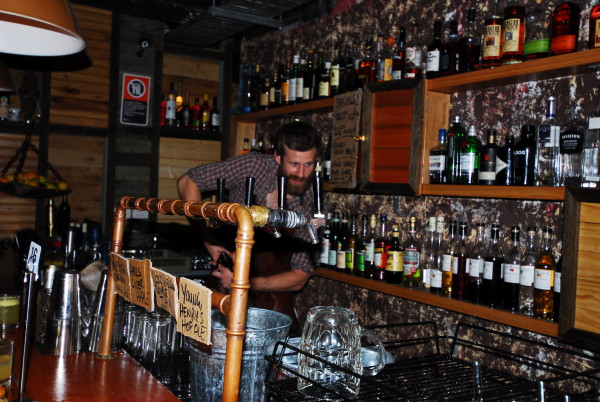 The 5 Coolest Underground Bars In Sydney