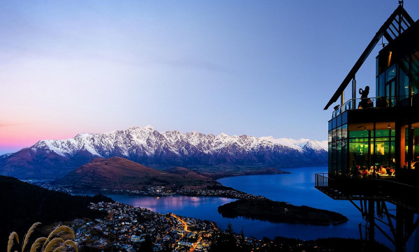 The Cheapest & Most Expensive Flight Routes You Can Take From Australia