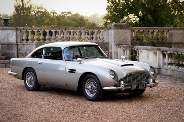 Aston Martin Commission Remake Of 25 Iconic James Bond &#8216;Goldfinger&#8217; DB5&#8217;s