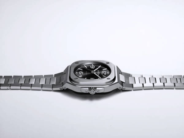 Bell & Ross Enter The Steel Sports Watch Game With The BR05
