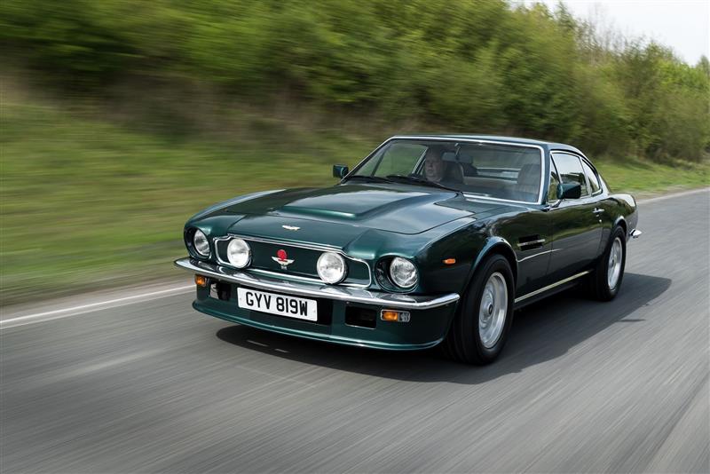 80-aston-martin-v8-vantage-05-800.jpg