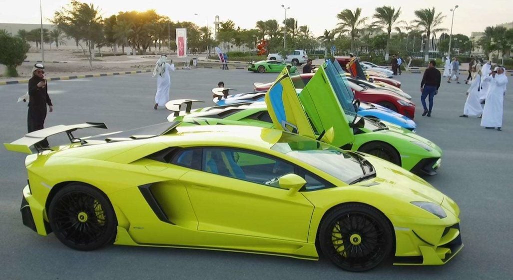 Qatar&#8217;s Elite Supercar Meetup Caught On Film
