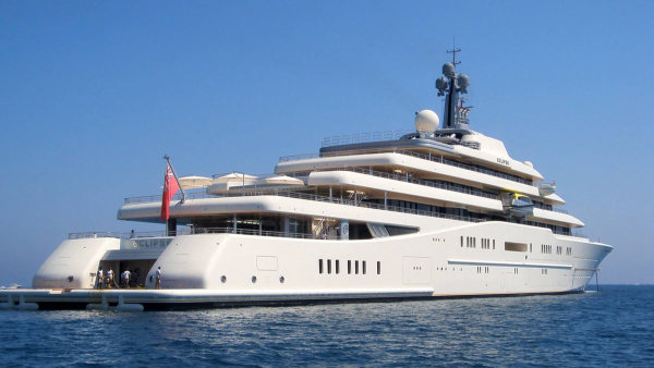 3 Yachts Even Most Billionaires Would Have Trouble Affording