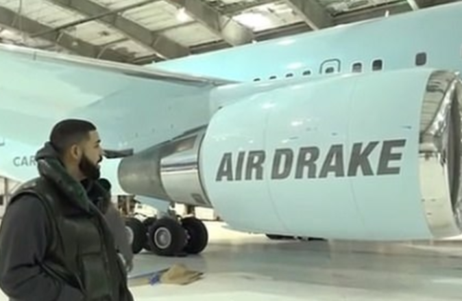 Drake Shows Off His New &#8216;Air Drake&#8217; Private Jet