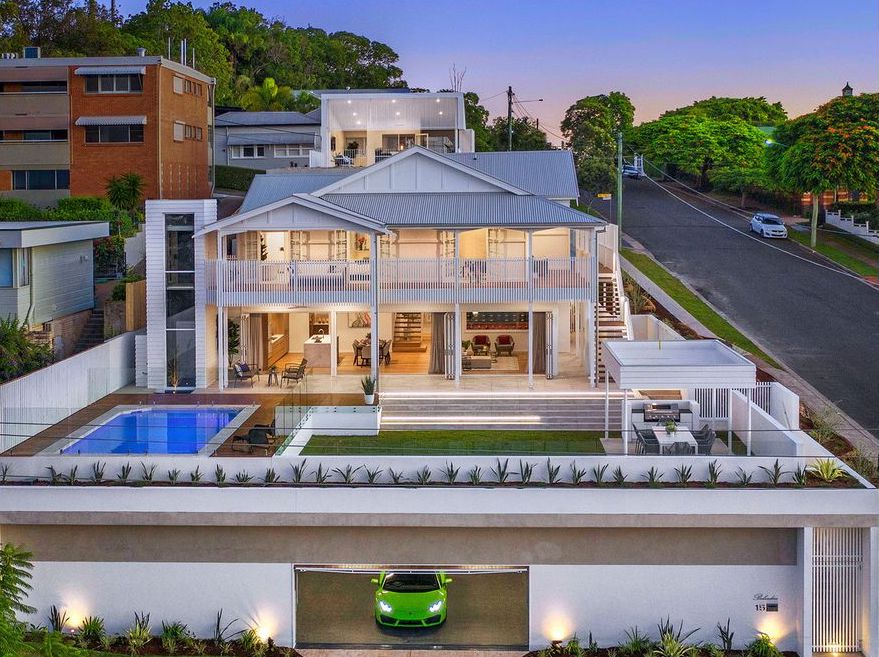 $8.8 Million Brisbane Mansion Includes Complimentary Lamborghini Huracán