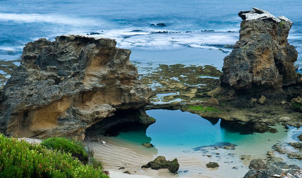 The 5 Best Cliff Jumping Spots In Australia