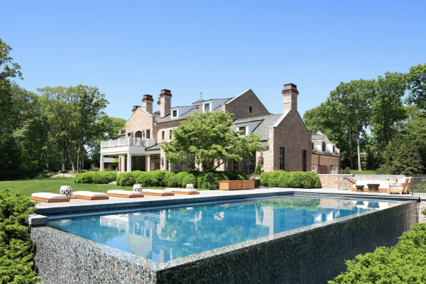 Tom Brady&#8217;s Boston Mansion On The Market For $56 Million