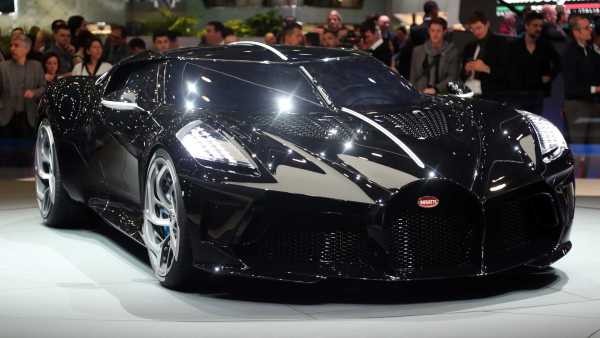 Cristiano Ronaldo Reportedly Buys World&#8217;s Most Expensive Car, The Bugatti La Voiture Noire