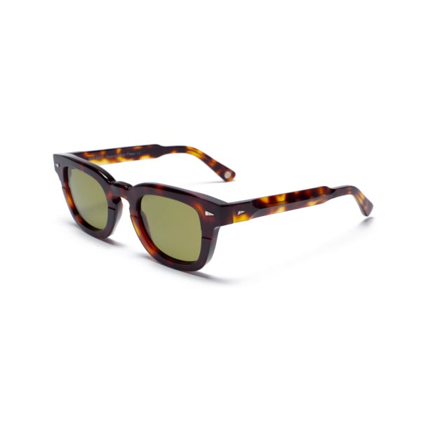 14 Best Sunglasses To Stand Out From The Crowd This Summer