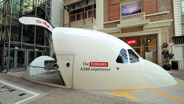 Flying An Airbus A380 At Dubai Mall&#8217;s Emirates Simulator