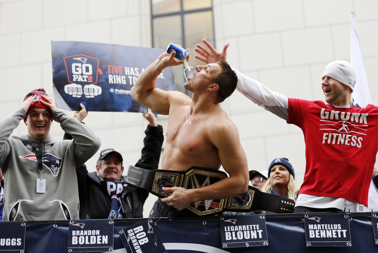 Cult Hero Rob Gronkowski Racks Up $100k Bar Tab