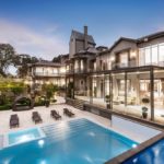 One Of Australia&#8217;s Largest Mansions Hits The Pre-Christmas Market