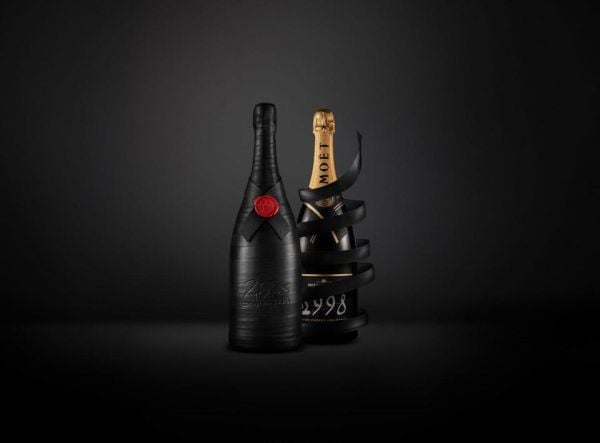 Moët &#038; Chandon Celebrates Roger Federer With Limited Edition $24,000 Champagne