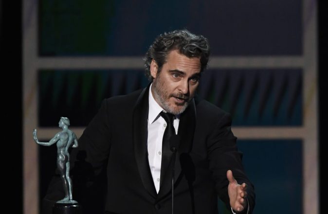 Joaquin Phoenix&#8217;s SAG Acceptance Speech Is A Masterclass On How To Be Gracious