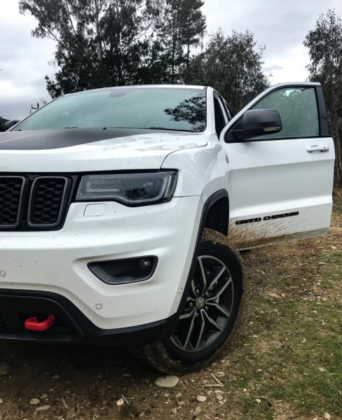 Getting Off-Road In The Jeep Grand Cherokee Trailhawk