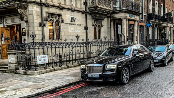 This Billionaires-Only Bank Vault In London Is So Hollywood It’s Ridiculous