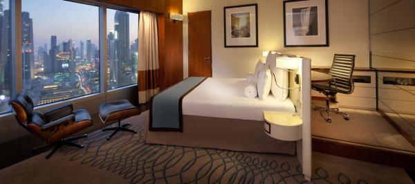 Jumeirah Emirates Towers Re-Calibrate The ‘Business Hotel’ Standard