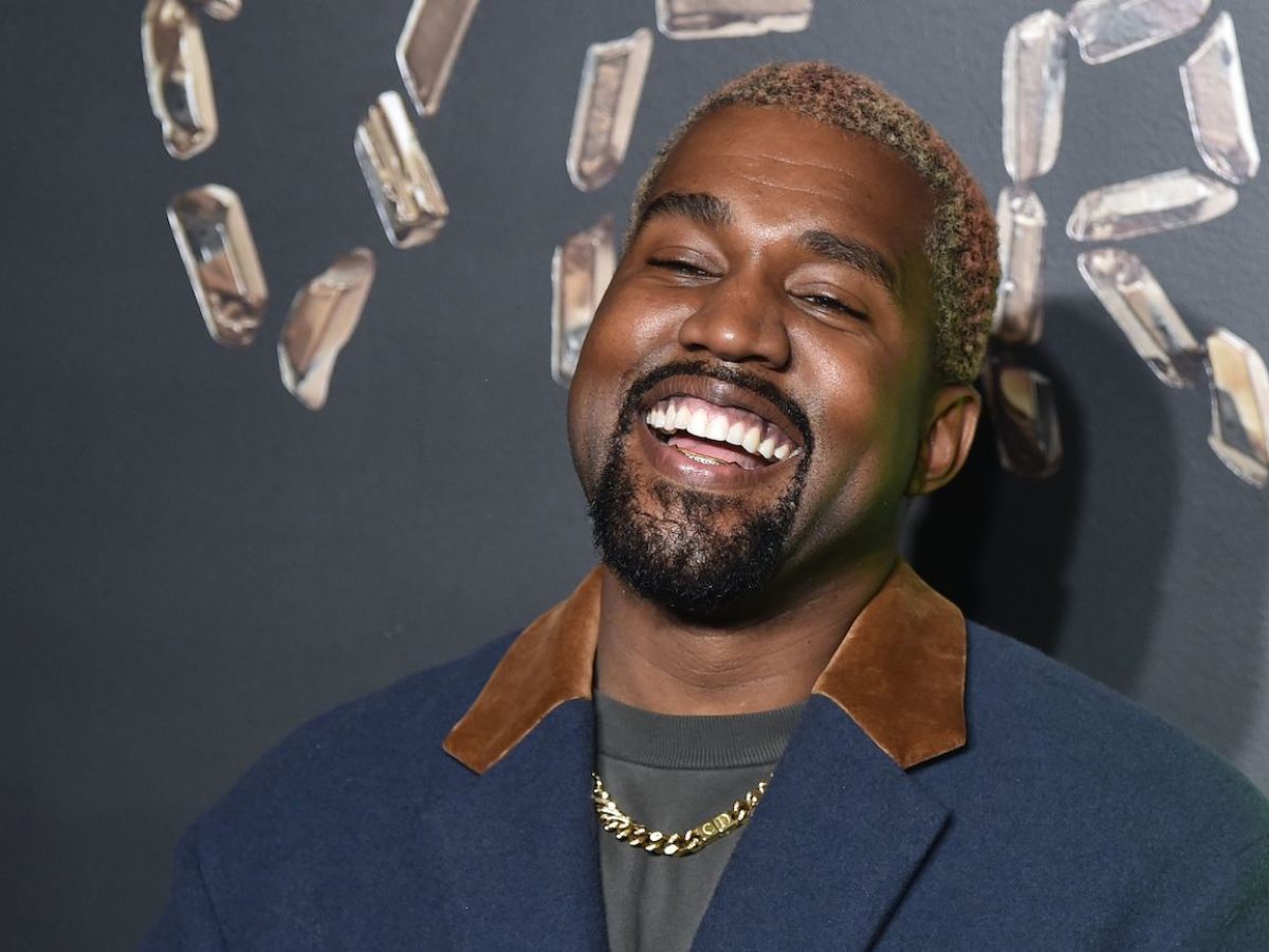 how much did kanye west make off yeezys