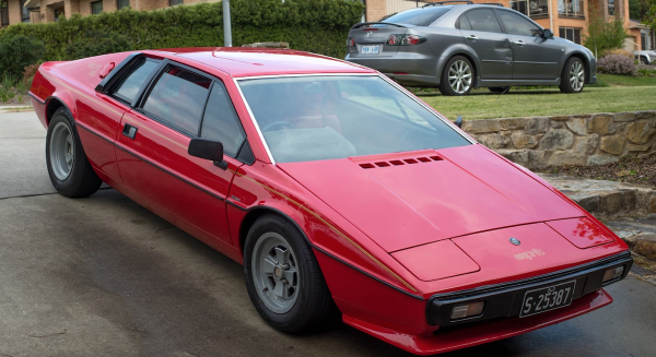 James Bond’s Submarine Lotus Esprit Has Been Listed On Carsales