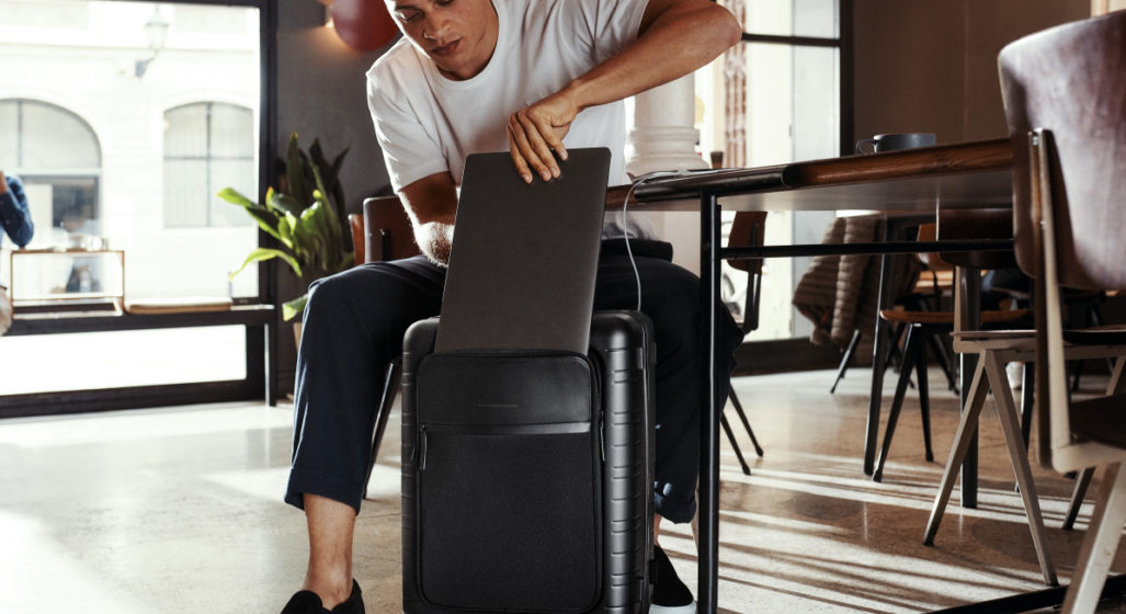 best hard case cabin luggage