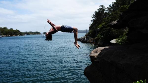 The 5 Best Cliff Jumping Spots In Australia