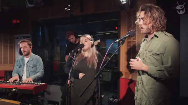 Matt Corby Covers Tina Arena’s ‘Chains’ For Like A Version