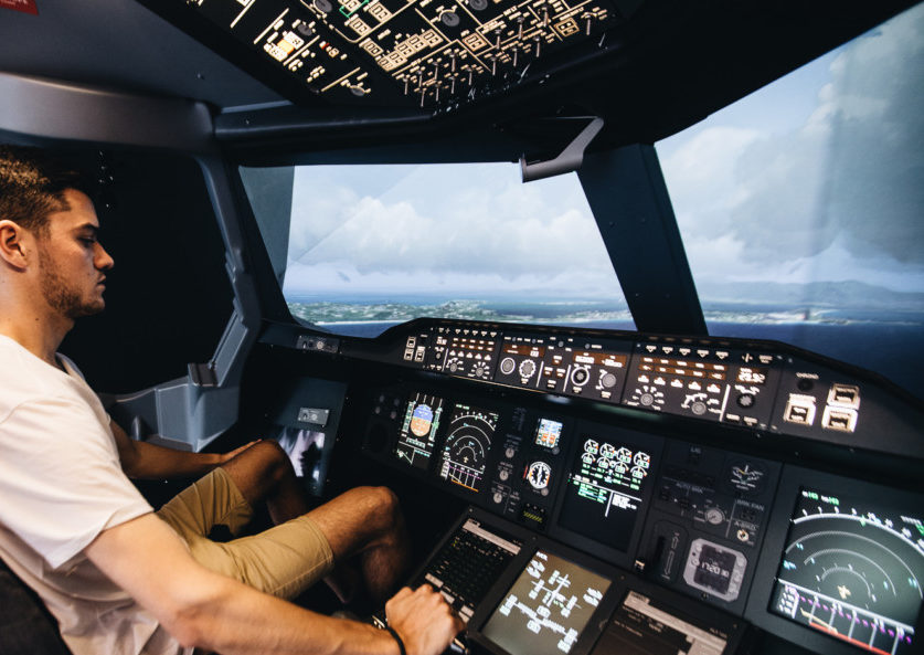 Flying An Airbus A380 At Dubai Mall’s Emirates Simulator