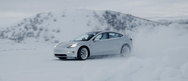 WIN An Ice Driving Experience With Us In Queenstown This Winter