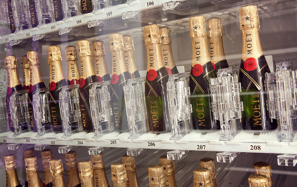 A Moët Vending Machine Has Landed In Australia