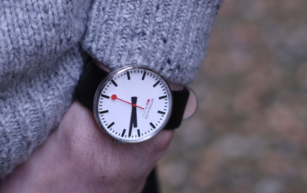 8 Of The Most Stylish Watches Under $1,000