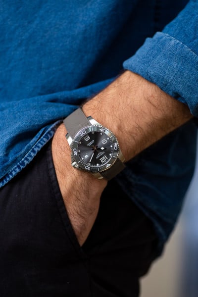 Time Trial: Longines HydroConquest Grey Dial Ref. L3.781.4.76.9