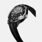 A clock in the middle of a watch