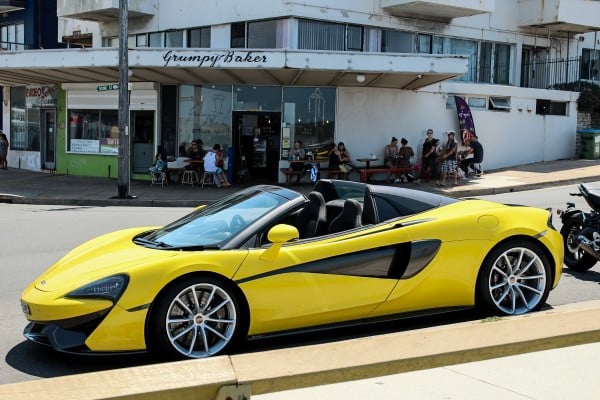 5 Questions We Were Asked &#038; 5 Trends We Noticed When Parking Outside Our Local Coffee Shop in This McLaren