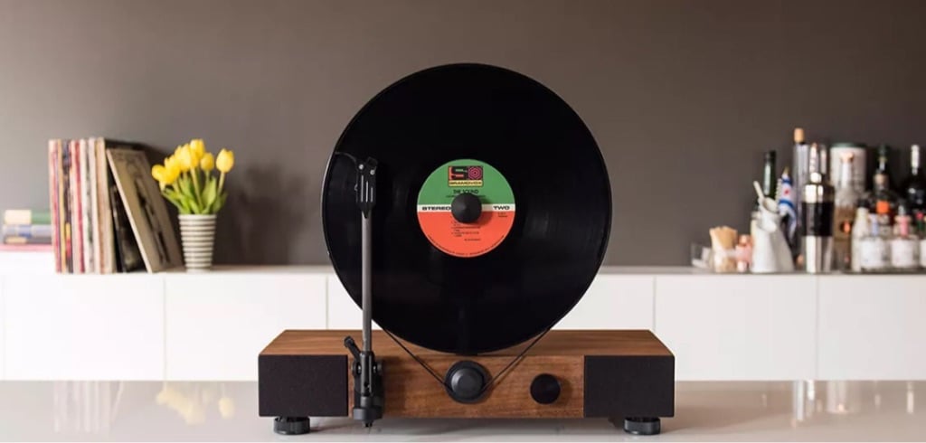 The Vinyl Comeback – How Retro Has Become The New Cool