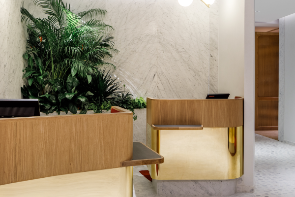 Inside Qantas’ Brand New Singapore First Class Lounge