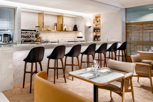 Inside Qantas’ Brand New Singapore First Class Lounge