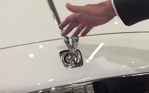 Here&#8217;s What Happens When You Try To Steal A Rolls-Royce Hood Ornament