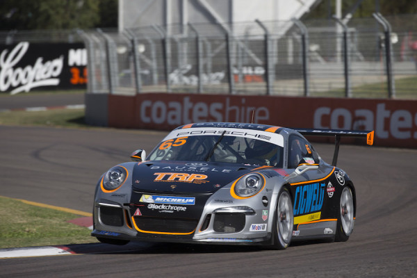Fraser Ross Racing To Win At Sandown This Weekend