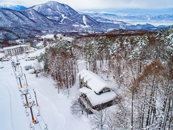 Buy A Luxury Japanese Ski Lodge For The Price Of A Sydney Bachelor Pad
