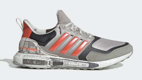 adidas ultra boost rebel sport