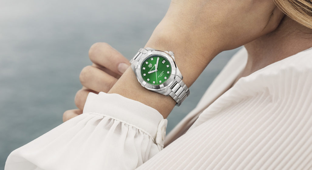 tag aquaracer green face