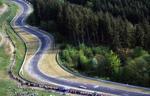 The 5 Most Iconic Racetracks In Motorsport