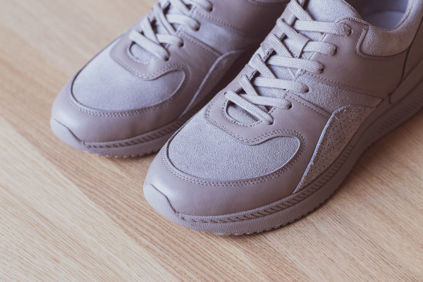 Everlane&#8217;s Trainer By &#8216;Tread&#8217; Is The World’s Most Sustainable Sneaker