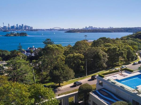Sydney’s Vaucluse Trophy Home Sets $60m Price Guide