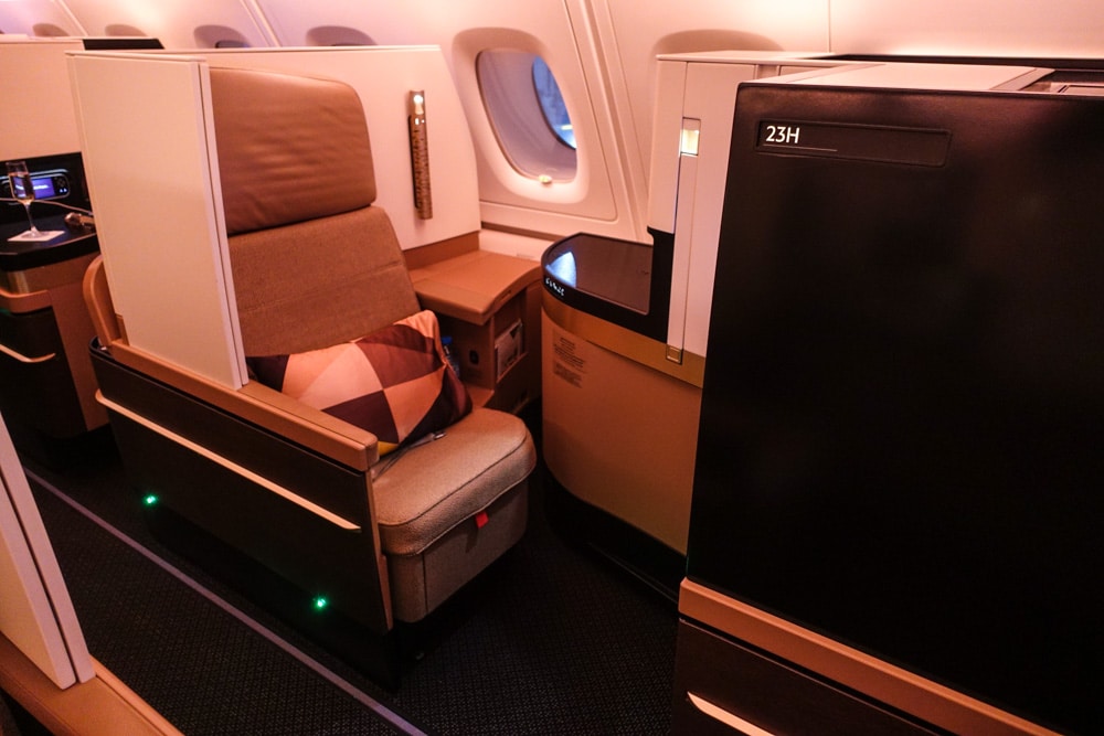 Etihad A380 Business Class Review (With Tips)