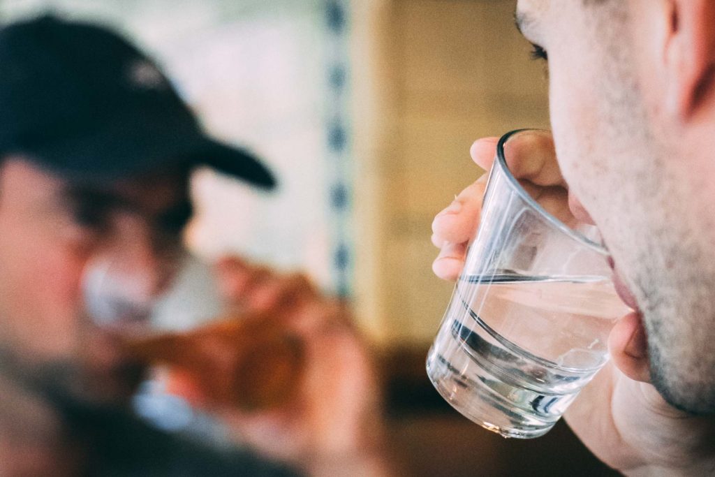 5 Surefire Tips For Safe Drinking On Your Next Outing