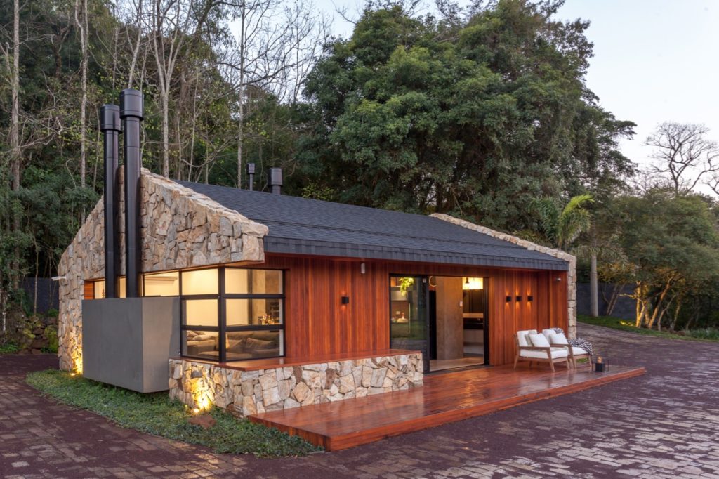 26 Year Old DJ Builds Sublime Lakeside Retreat In Brazil