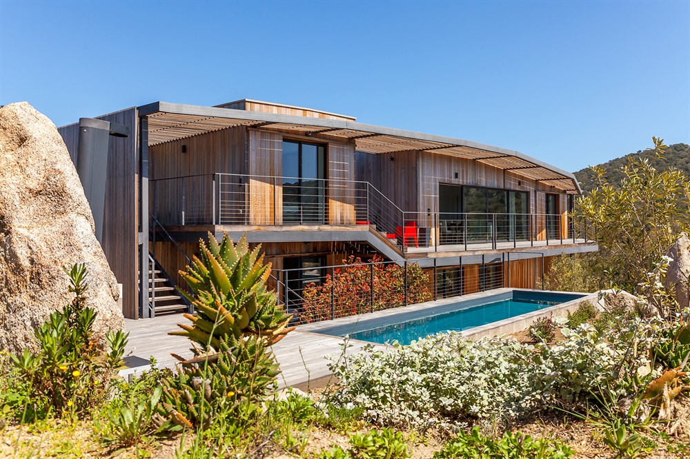 The Thinking Traveller: A First-Class Ticket To Europe’s Finest Villas