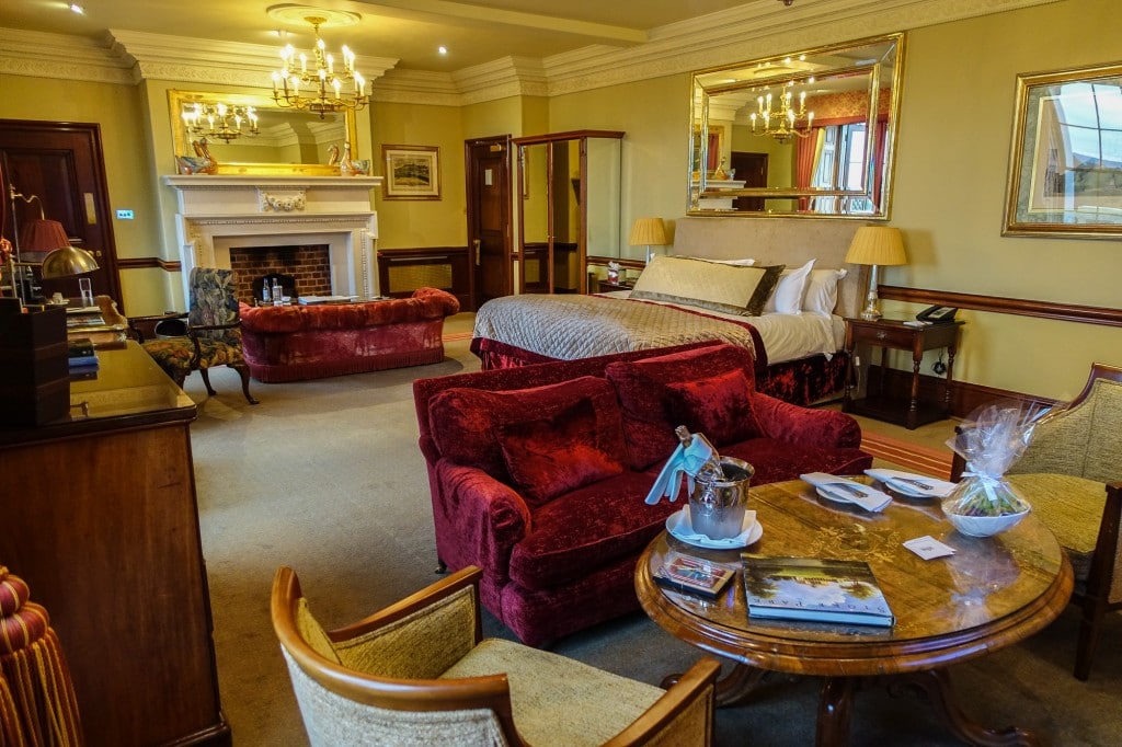Inside The James Bond Backdrop Of Stoke Park Country Club