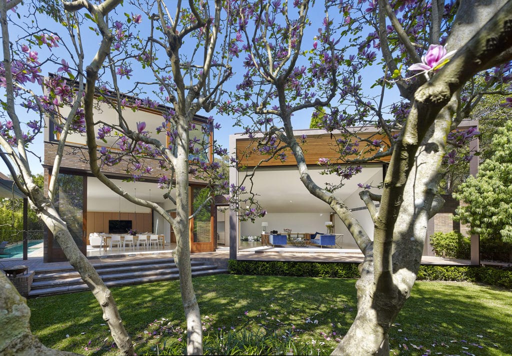 A Look Into The Serene Garden House By Tzannes Architects